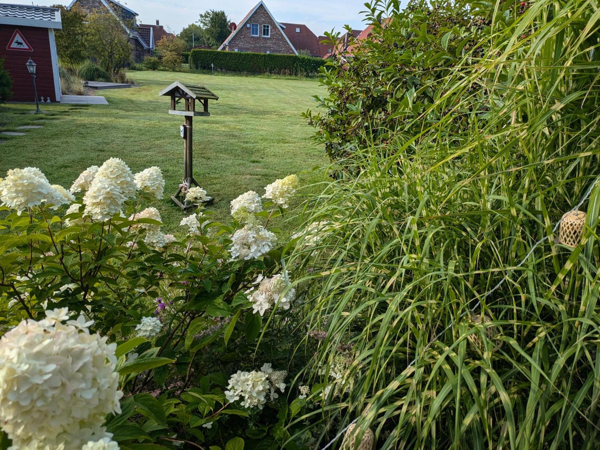 Drei-Insel-Blick Nessmersiel Exterior photo